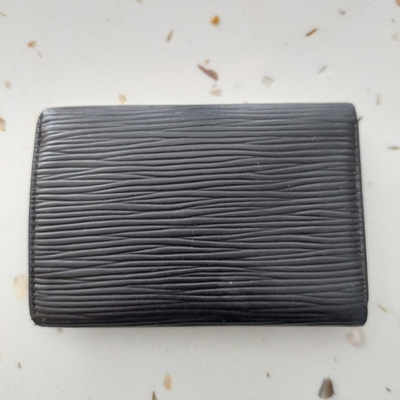 Authentic Pre-owned Louis Vuitton 6 key holder - Picture 4 of 10